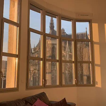 Loft Des Sacres - Vue Unique Sur La Cathedrale *